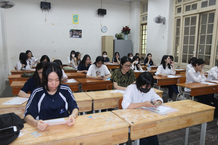 Sang nay, 28/6, thi sinh lam bai thi to hop can luu y gi?-Hinh-2