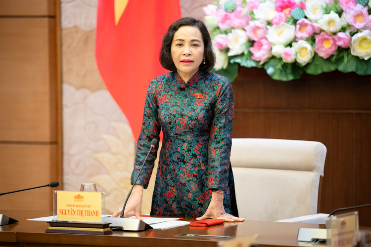 Phó Chủ tịch Quốc hội Nguyễn Thị Thanh phát biểu tại buổi gặp mặt. Ảnh:Cổng thông tin điện tử Quốc hội.