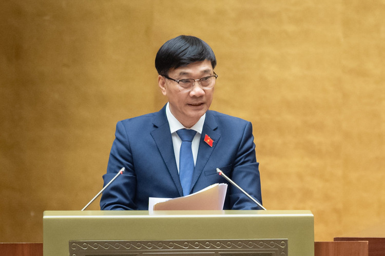 Thong qua Luat Tin dung: Chinh thuc cam ngan hang ban bao hiem-Hinh-2