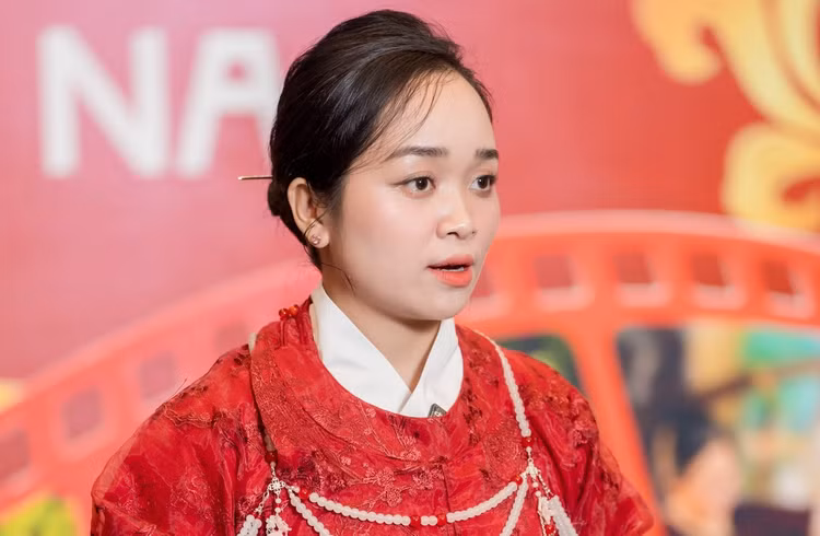 9X Pham Thi Hanh Chi: Sang lap “bao tang song” luu giu truyen thong