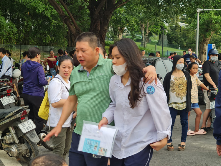 Ha Noi co so thi sinh dang ky du thi lop 10 lon nhat ca nuoc-Hinh-5