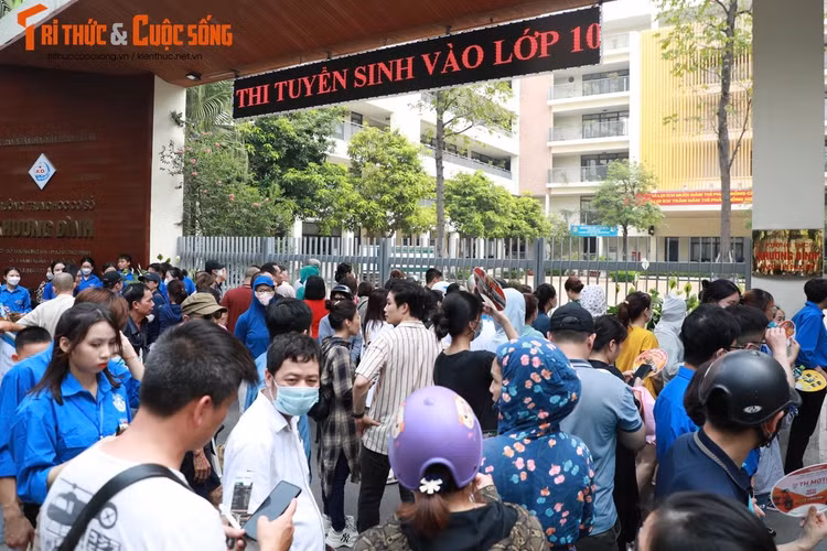 Bo GD&DT siet viec tuyen thang vao lop 10