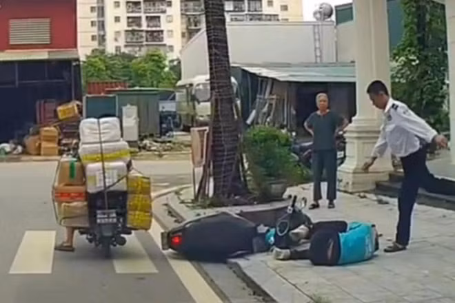 Công an Hà Nội điều tra vụ bảo vệ khu đô thị vô cớ hành hung tài xế