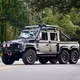 Land Rover Defender 1993 độ "quái thú" 6 bánh, giá gần 8 tỷ đồng