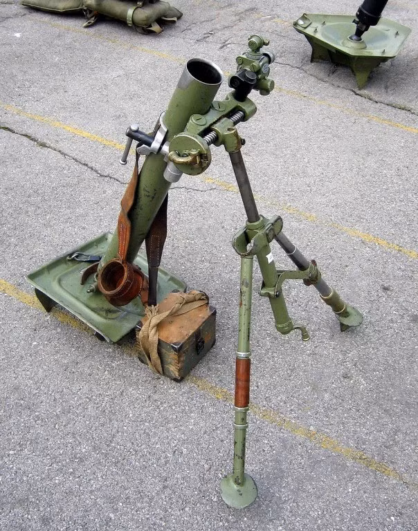 12-2699.jpg