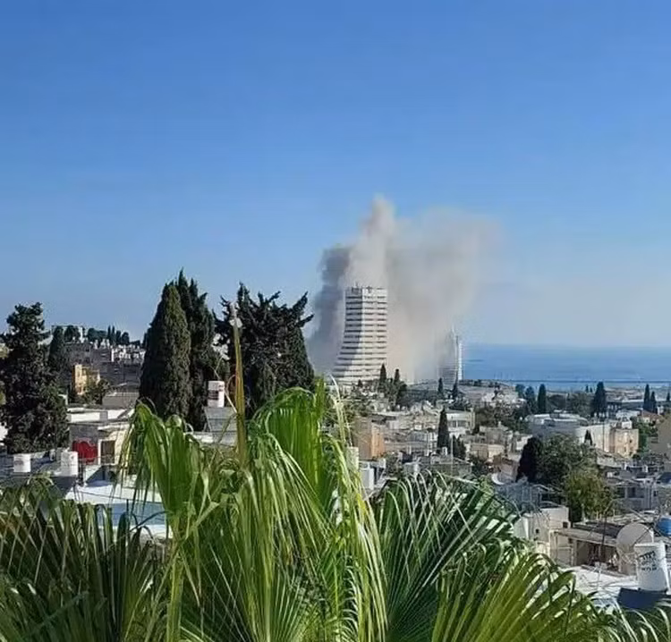 1-1040.jpg