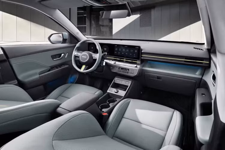 Táp lô Hyundai Kona EV mới dự kiến không khác nhiều bản hybrid trong ảnh.