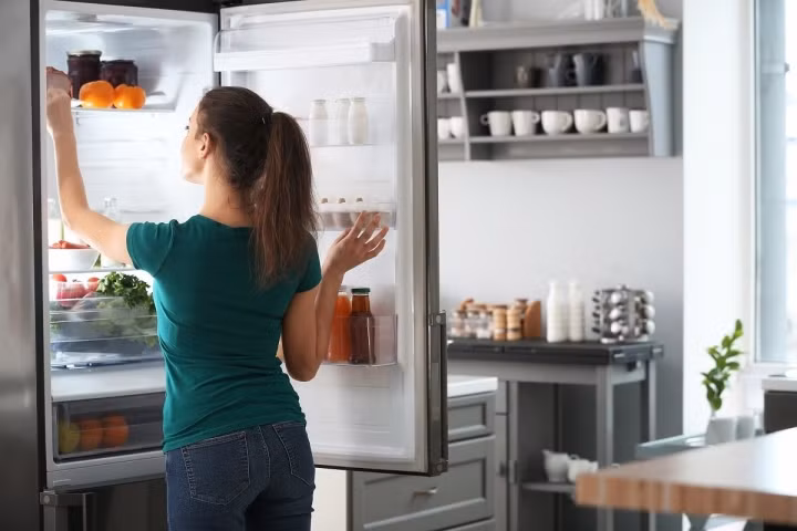 Trong số các thiết bị tiêu thụ điện nhiều nhất không thể không nhắc đến tủ lạnh. Ảnh: internet. Trong số các thiết bị tiêu thụ điện nhiều nhất không thể không nhắc đến tủ lạnh. Ảnh: internet.