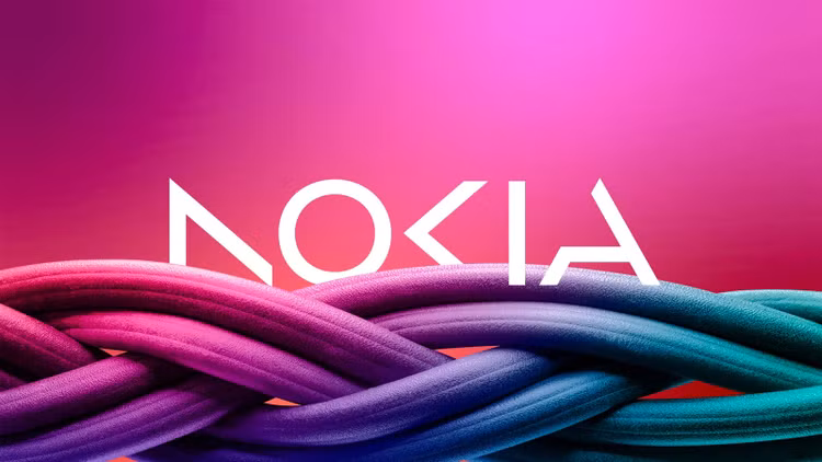 Thị trường Việt Nam nhớ đến thương hiệu Nokia với sản phẩm quen thuộc là chiếc điện thoại " cục gạch". Ảnh: internet.