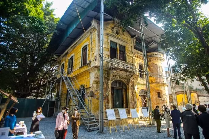UBND thành phố khuyến khích các chủ sở hữu, quản lý, sử dụng tự bỏ kinh phí đánh giá, kiểm định chất lượng công trình. Ảnh minh họa- Ảnh: báo người đô thị. UBND thành phố khuyến khích các chủ sở hữu, quản lý, sử dụng tự bỏ kinh phí đánh giá, kiểm định chất lượng công trình. Ảnh minh họa- Ảnh: báo người đô thị.