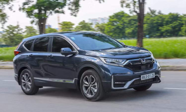 Honda CR-V. Ảnh: VnExpress/Lương Dũng. Honda CR-V. Ảnh: VnExpress/Lương Dũng.