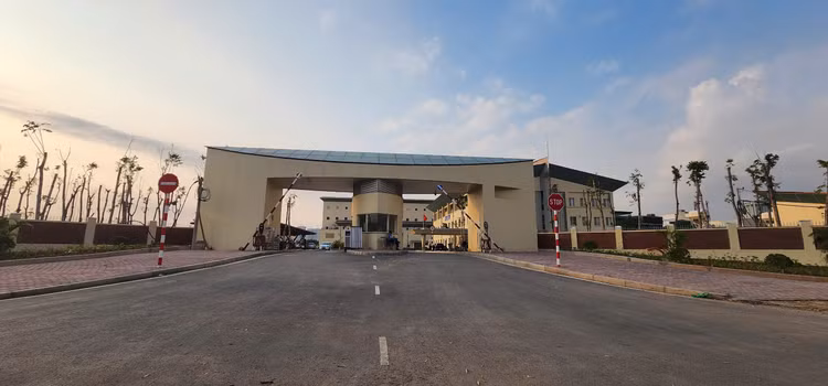 Ban Quản lý dự án đầu tư xây dựng công trình hạ tầng kỹ thuật và nông nghiệp Hà Nội tổ chức vận hành thử Nhà máy xử lý nước thải Yên Xá với với công suất 100.000 m3/ngày đêm, khi hoàn thành sẽ nâng tỷ lệ xử lý nước thải của thành phố lên 40%. Thời gian vận hành thử trong vòng 6 tháng, kể từ ngày 1/12/2024. Ban Quản lý dự án đầu tư xây dựng công trình hạ tầng kỹ thuật và nông nghiệp Hà Nội tổ chức vận hành thử Nhà máy xử lý nước thải Yên Xá với với công suất 100.000 m3/ngày đêm, khi hoàn thành sẽ nâng tỷ lệ xử lý nước thải của thành phố lên 40%. Thời gian vận hành thử trong vòng 6 tháng, kể từ ngày 1/12/2024.