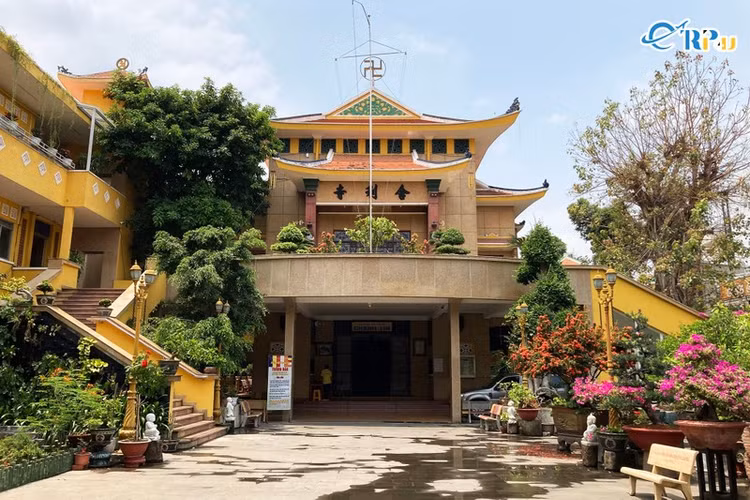 Chùa Xá Lợi. Ảnh: Etrip4u.