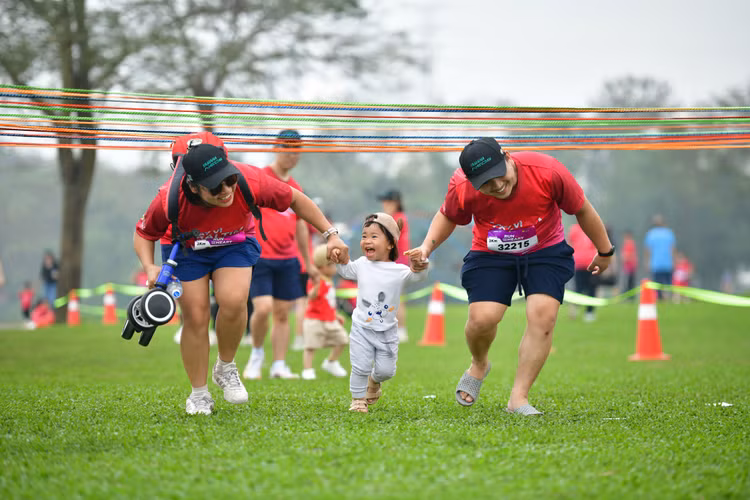 Các chướng ngại vật trên đường chạy 10km và 3km Các chướng ngại vật trên đường chạy 10km và 3km