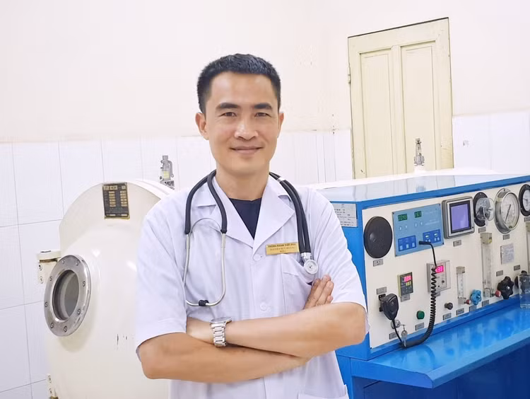BS Nguyễn Huy Hoàng, Trung tâm Oxy cao áp Việt - Nga, Bộ Quốc phòng.