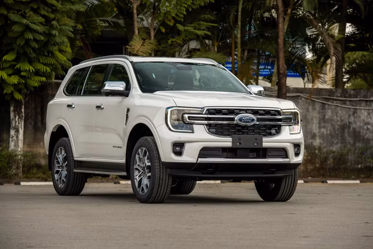 Ford Everest.