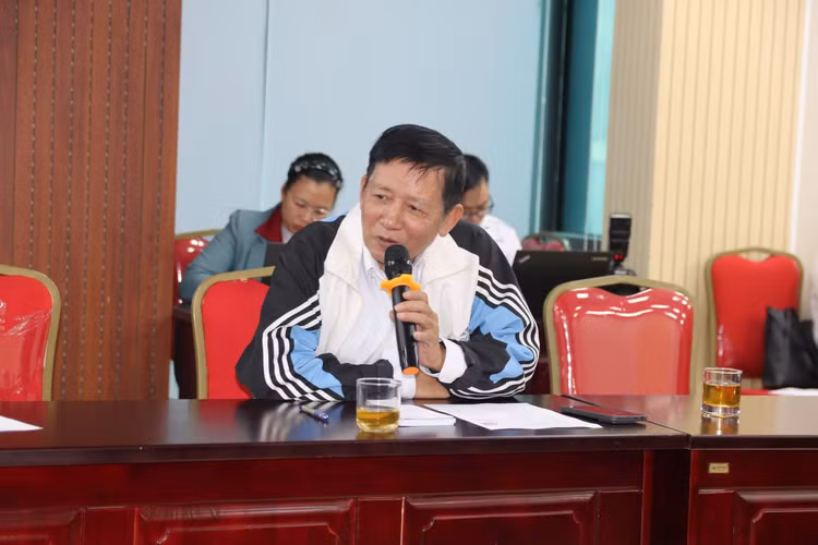 Nhà báo Ngô Đức Hành, Phó Tổng Biên tập Tạp chí Cầu Đường Việt Nam