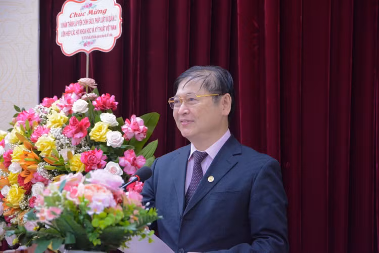 Chủ tịch Phan Xuân Dũng.