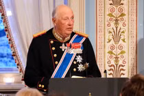 Lý do Vua Harald V của Na Uy phải nhập viện