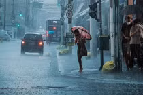 Mưa lớn gây lũ lụt ở Nhật Bản
