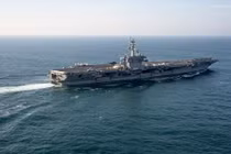 Tàu sân bay USS George Washington tới Trung Đông