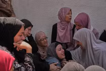 Israel tấn công Gaza khiến nữ sinh 16 tuổi thiệt mạng khi đi thi