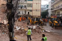 Hiện trường vụ sập nhà ở Ấn Độ, nhiều người thiệt mạng