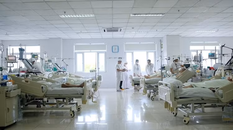 Hình ảnh tại khoa ICU. Ảnh BVCC Hình ảnh tại khoa ICU. Ảnh BVCC