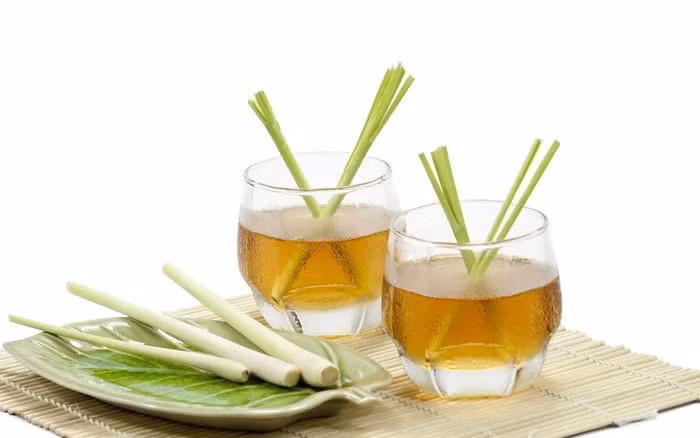Vì sao bạn nên uống trà sả mỗi ngày? - Ảnh minh họa