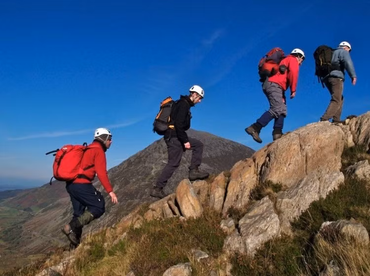 Trekking đỉnh núi Fansipan. Ảnh Trekking Việt Nam