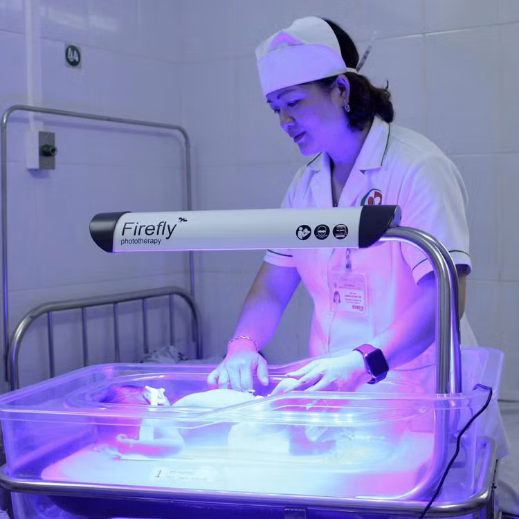 Trẻ được chăm sóc tại bệnh viện lúc mới sinh. Ảnh BVCC Trẻ được chăm sóc tại bệnh viện lúc mới sinh. Ảnh BVCC
