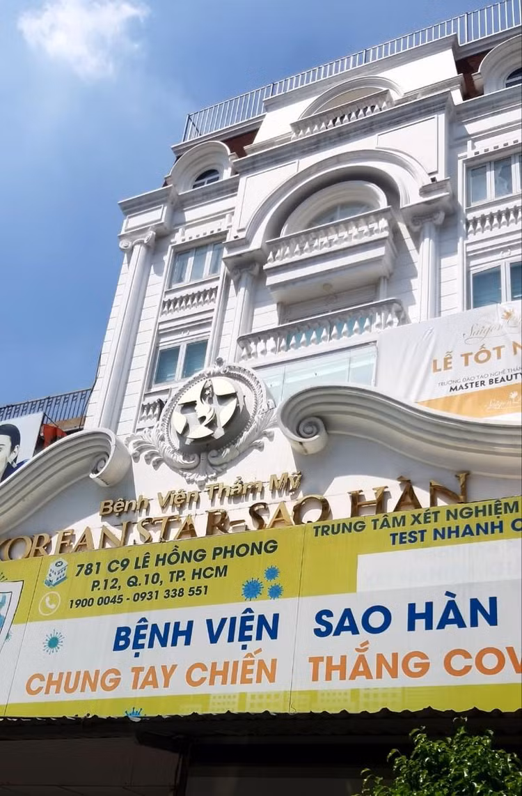 Bác sĩ phụ trách chuyên môn kỹ thuật của cơ sở bị cơ quan chức năng tước quyền sử dụng chứng chỉ hành nghề khám bệnh, chữa bệnh trong thời gian 02 tháng, nhưng Bệnh viện Thẩm mỹ Korean Star - Sao Hàn vẫn hoạt động.