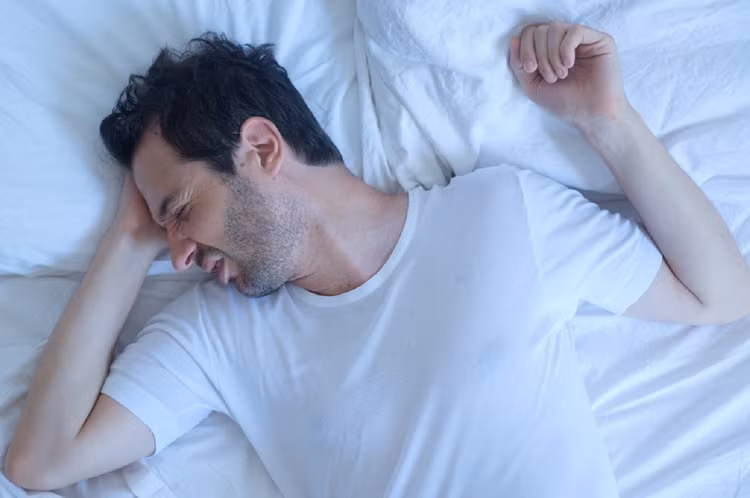 "Điểm mặt" 5 thói quen xấu gây đột quỵ khi ngủ. Ảnh minh họa