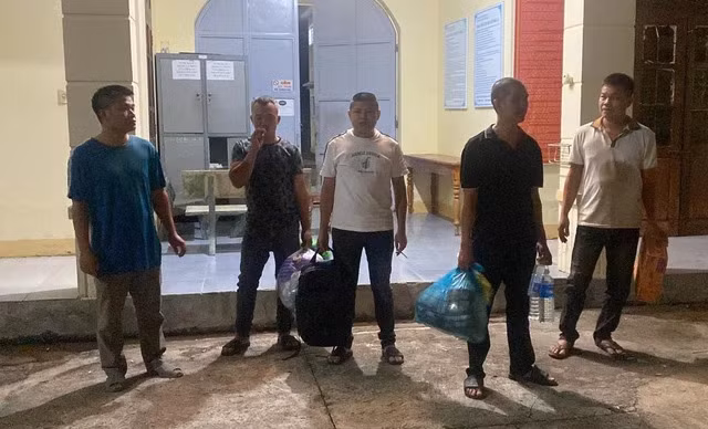 Cơ quan Công an huyện M'Đrắk đã khởi tố 5 đối tượng về hành vi đánh bạc.