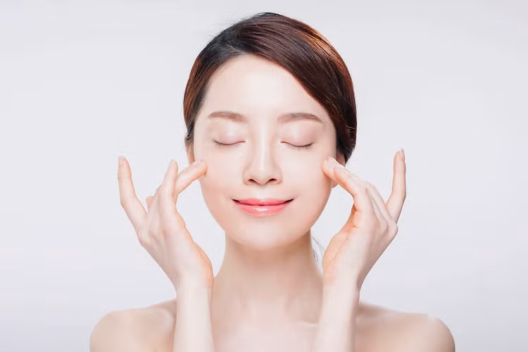 Bí quyết sử dụng vitamin E đúng cách để làm đẹp da hiệu quả. Ảnh minh họa Bí quyết sử dụng vitamin E đúng cách để làm đẹp da hiệu quả. Ảnh minh họa