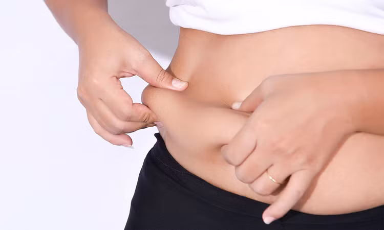 Loại bỏ ngay 9 thói quen xấu nếu không muốn mỡ bụng tích tụ dày hơn. Ảnh minh họa Loại bỏ ngay 9 thói quen xấu nếu không muốn mỡ bụng tích tụ dày hơn. Ảnh minh họa