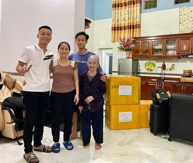 Can canh ngoi nha khang trang cua Quang Linh Vlogs tai Nghe An-Hinh-7