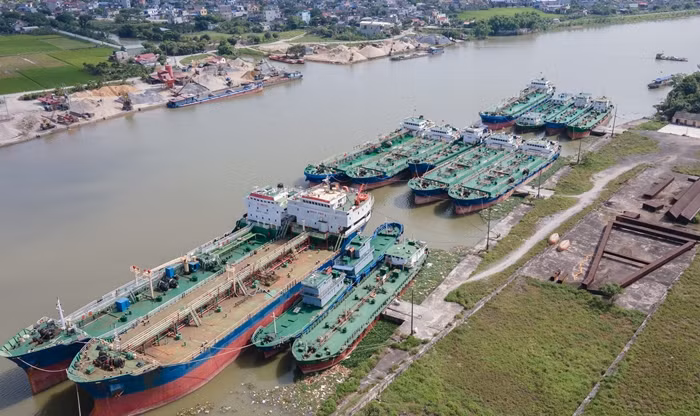Bên trong ngôi làng đại gia toàn dinh thự nức tiếng ở Nam Định - Hình 7 Ben trong ngoi lang dai gia toan dinh thu nuc tieng o Nam Dinh-Hinh-7