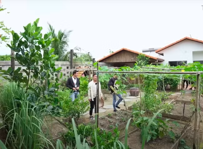 Co gi trong biet thu nha vuon 70 ty cua Truong Giang?-Hinh-9