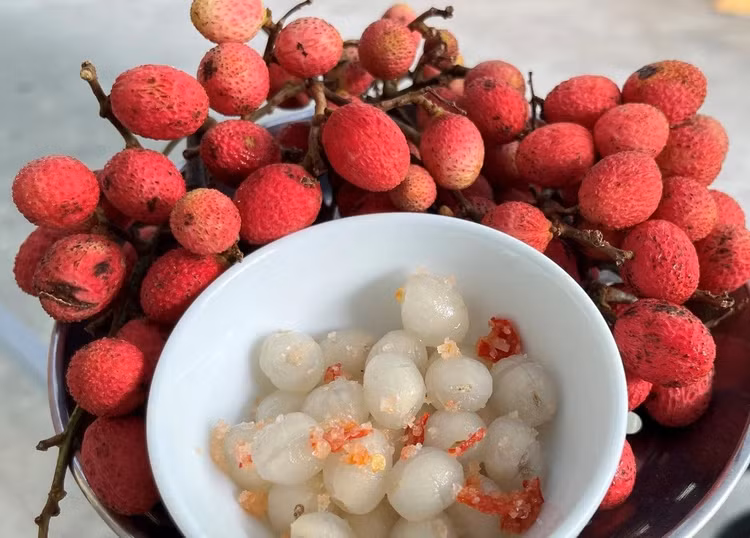 4 qua rung bong thanh dac san “gia chat” duoc dan pho lung mua-Hinh-12