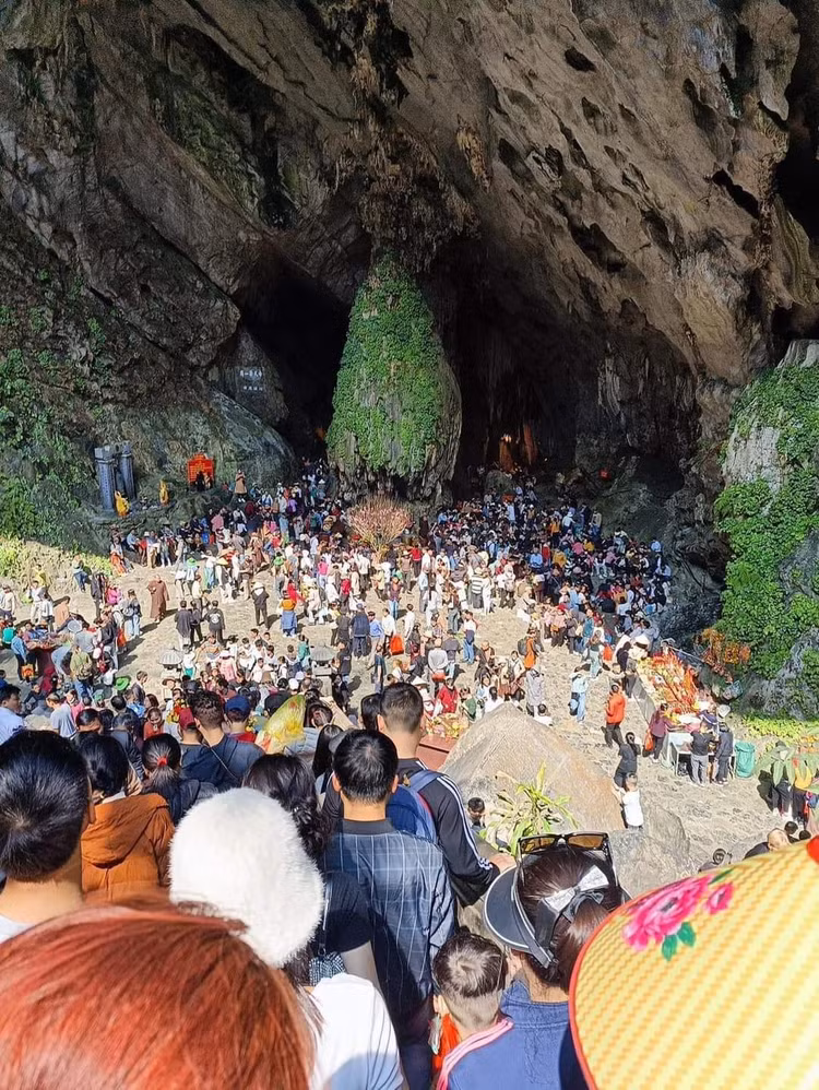 Diem du xuan “that thu” dau nam goi ten... Sa Pa, Trang An-Hinh-5