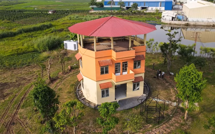 Can canh ngoi nha xoay 360 do co 1-0-2 o Bac Giang-Hinh-4