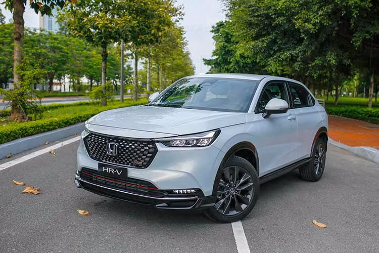 Toyota Corolla Cross đang ế thê thảm, doanh số kém cả Honda HR-V - Hình 6 Toyota Corolla Cross dang e the tham, doanh so kem ca Honda HR-V-Hinh-6