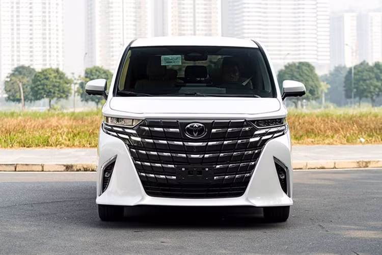 Top ôtô "ế chổng vó" Việt Nam tháng 2/2025, có 9 xe Nhật - Hình 10 Top oto