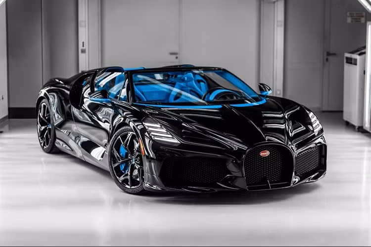 Cặp Bugatti W16 Mistral hơn 250 tỷ đồng đầu tiên đã có chủ nhân - Hình 7 Cap Bugatti W16 Mistral hon 250 ty dong dau tien da co chu nhan-Hinh-7