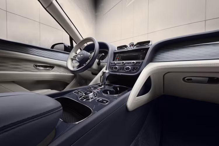 Ngắm SUV siêu sang Bentley Bentayga phiên bản Atelier đặc biệt - Hình 7 Ngam SUV sieu sang Bentley Bentayga phien ban Atelier dac biet-Hinh-7