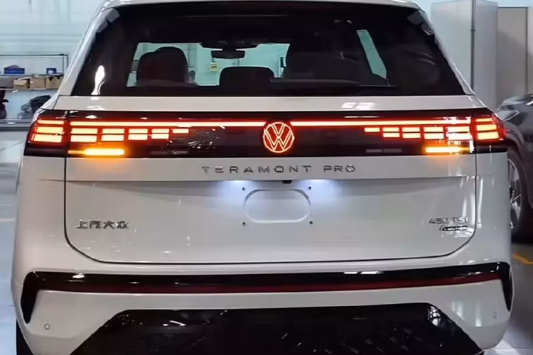 Volkswagen Teramont 2025 "lộ hàng" nội thất trước thềm ra mắt - Hình 12 Volkswagen Teramont 2025