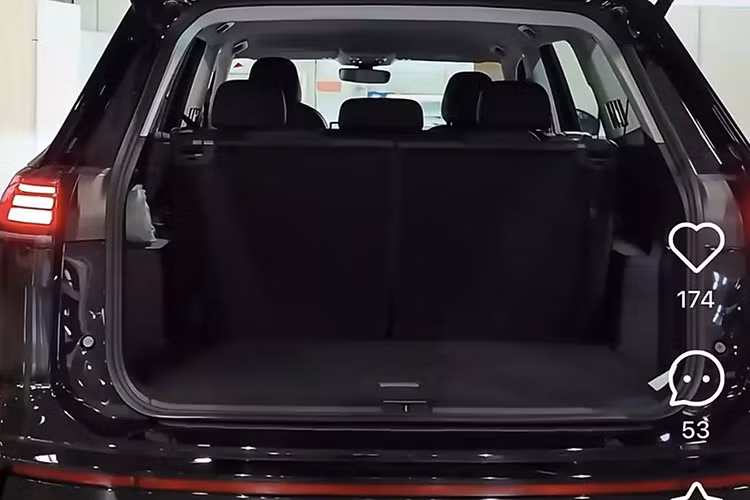 Volkswagen Teramont 2025 "lộ hàng" nội thất trước thềm ra mắt - Hình 8 Volkswagen Teramont 2025