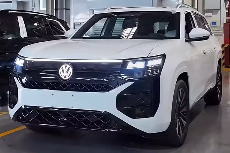 Volkswagen Teramont 2025 "lộ hàng" nội thất trước thềm ra mắt - Hình 13 Volkswagen Teramont 2025