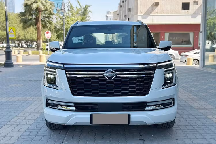 Nissan Patrol 2025 tu hon 4 ty sap ve Viet Nam co gi hay?-Hinh-3
